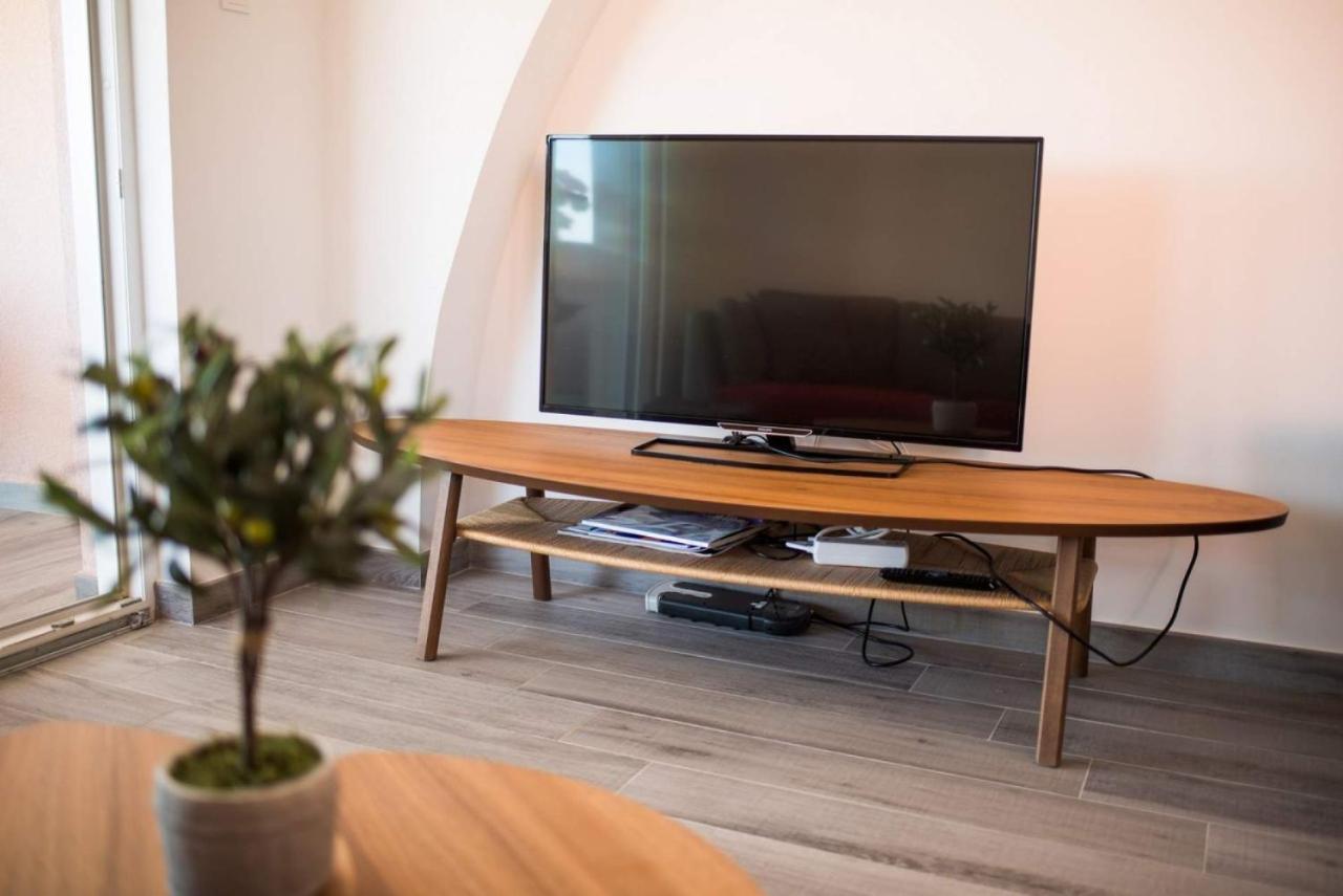 Zoe Apartment *